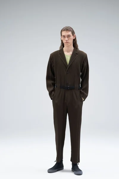 Look 28